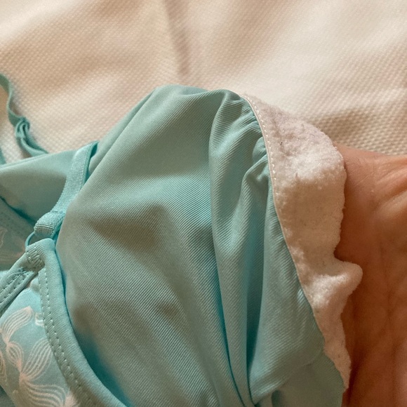 Champion brand from Target Sports racerback top - Picture 6 of 6